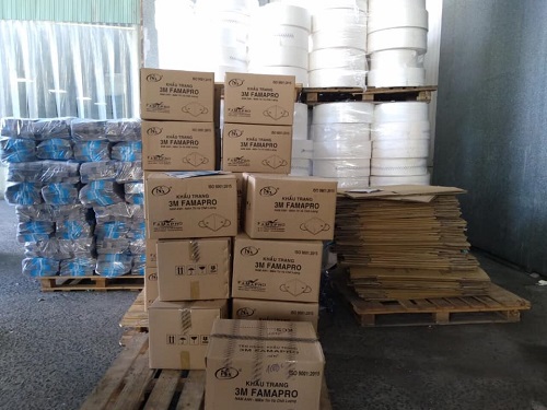 TP HCM phát hiện 151.000 chiếc khẩu trang 3M giả - Ảnh 1. TP HCM phát hiện 151.000 chiếc khẩu trang 3M giả - Ảnh 1.