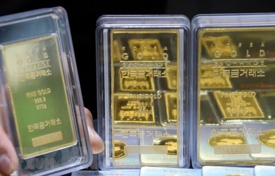 Giá vàng hôm nay 30/7: Tăng 400.000 đồng/lượng, tiến sát trở lại mốc 58 triệu đồng/lượng - Ảnh 2. Giá vàng hôm nay 30/7: Tăng 400.000 đồng/lượng, tiến sát trở lại mốc 58 triệu đồng/lượng - Ảnh 2.