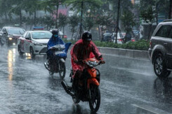Dự báo thời tiết Đà Nẵng hôm nay 30/7: Đà Nẵng nhiều nơi có mưa dông, nắng nóng kết thúc ở Trung Bộ