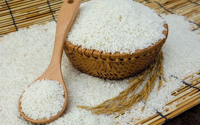 Xuất nhập khẩu Việt Nam và Malaysia tháng 5/2020: Gạo là mặt hàng xuất khẩu chính sang Malaysia - Ảnh 1. Xuất nhập khẩu Việt Nam và Malaysia tháng 5/2020: Gạo là mặt hàng xuất khẩu chính sang Malaysia - Ảnh 1.