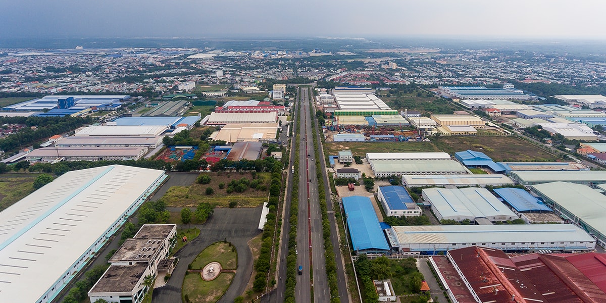 Làn sóng BĐS công nghiệp và động thái của các ông lớn - Ảnh 1. Làn sóng BĐS công nghiệp và động thái của các ông lớn - Ảnh 1.