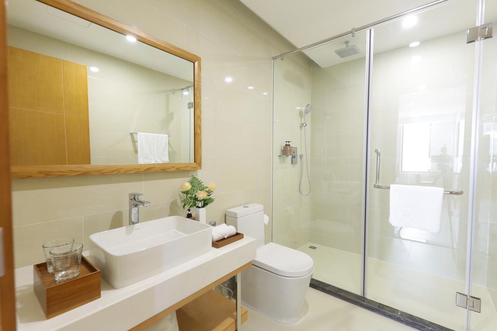 Top 7 khách sạn Đà Nẵng gần biển chuẩn 5 sao view đẹp giá chỉ từ 1,3 triệu đồng/đêm - Ảnh 5. Top 7 khách sạn Đà Nẵng gần biển chuẩn 5 sao view đẹp giá chỉ từ 1,3 triệu đồng/đêm - Ảnh 5.