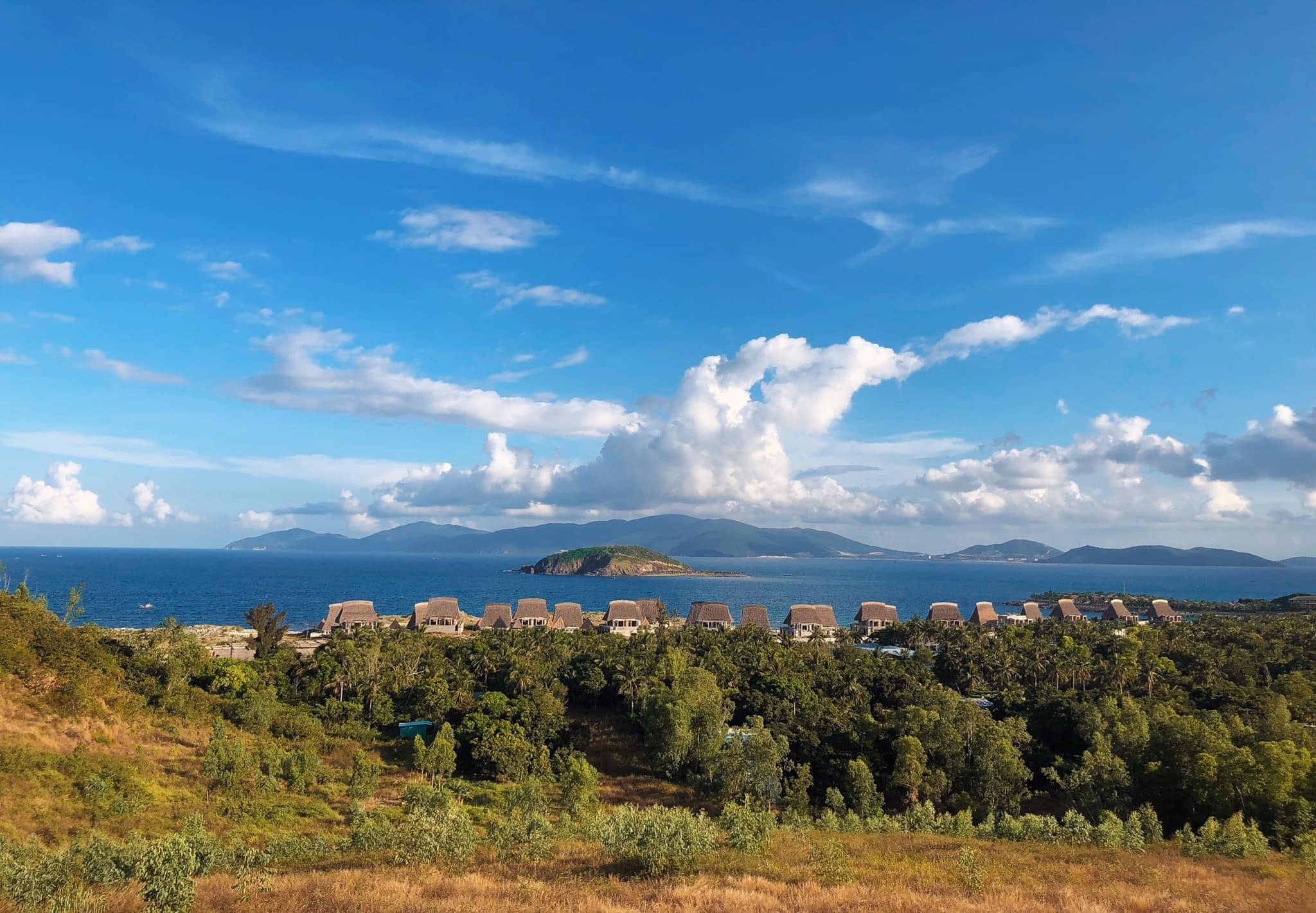 Tour du lịch Nha Trang từ TP HCM: Thưởng ngoạn mỹ cảnh tại hòn ngọc Việt - Ảnh 5. Tour du lịch Nha Trang từ TP HCM: Thưởng ngoạn mỹ cảnh tại hòn ngọc Việt - Ảnh 5.