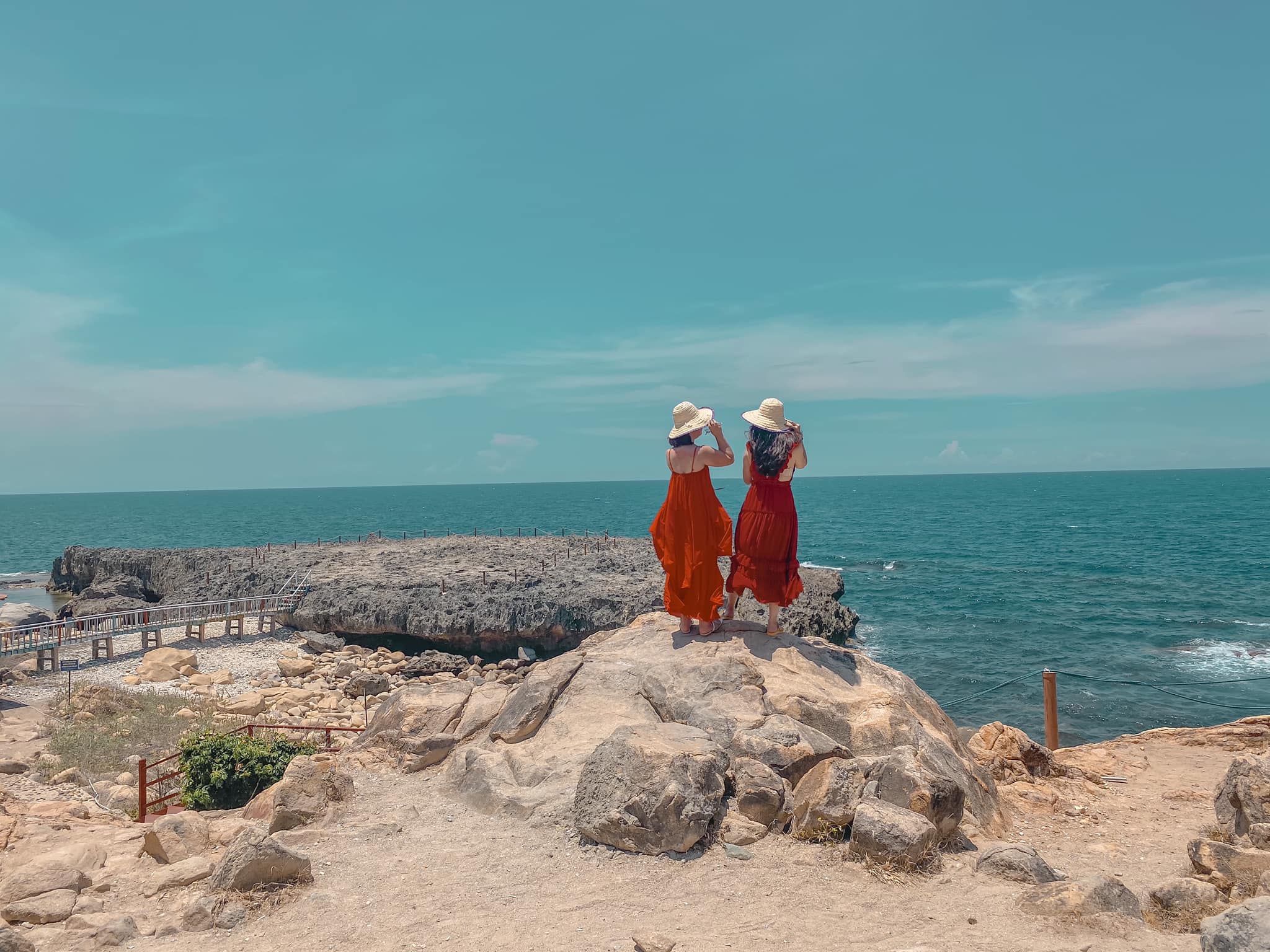 Tour du lịch Nha Trang từ TP HCM: Thưởng ngoạn mỹ cảnh tại hòn ngọc Việt - Ảnh 8. Tour du lịch Nha Trang từ TP HCM: Thưởng ngoạn mỹ cảnh tại hòn ngọc Việt - Ảnh 8.