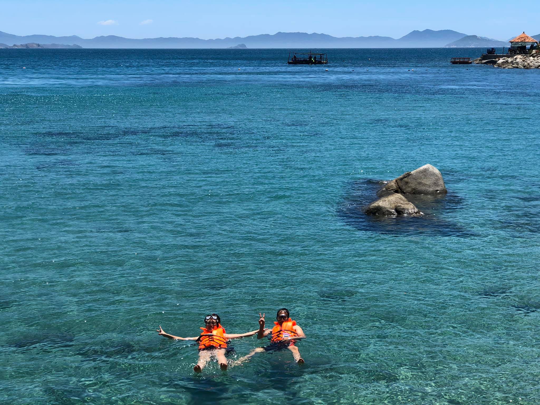 Tour du lịch Nha Trang từ TP HCM: Thưởng ngoạn mỹ cảnh tại hòn ngọc Việt - Ảnh 7. Tour du lịch Nha Trang từ TP HCM: Thưởng ngoạn mỹ cảnh tại hòn ngọc Việt - Ảnh 7.