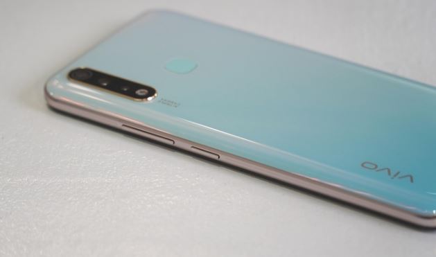 Top 5 điện thoại Vivo được các tín đồ yêu công nghệ ưu chuộng nhất - Ảnh 3. Top 5 điện thoại Vivo được các tín đồ yêu công nghệ ưu chuộng nhất - Ảnh 3.