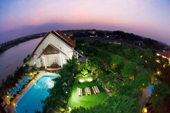 Cuối tuần đổi gió tại resort Sông Hồng - điểm nghỉ dưỡng cách Hà Nội 50 km