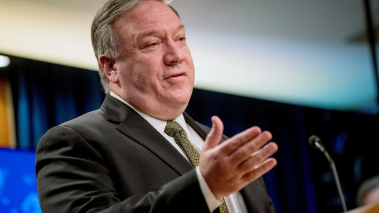 Ngoại trưởng Mike Pompeo: Mỹ 'xem xét' cấm TikTok và ứng dụng mạng xã hội Trung Quốc - Ảnh 1. Ngoại trưởng Mike Pompeo: Mỹ 'xem xét' cấm TikTok và ứng dụng mạng xã hội Trung Quốc - Ảnh 1.