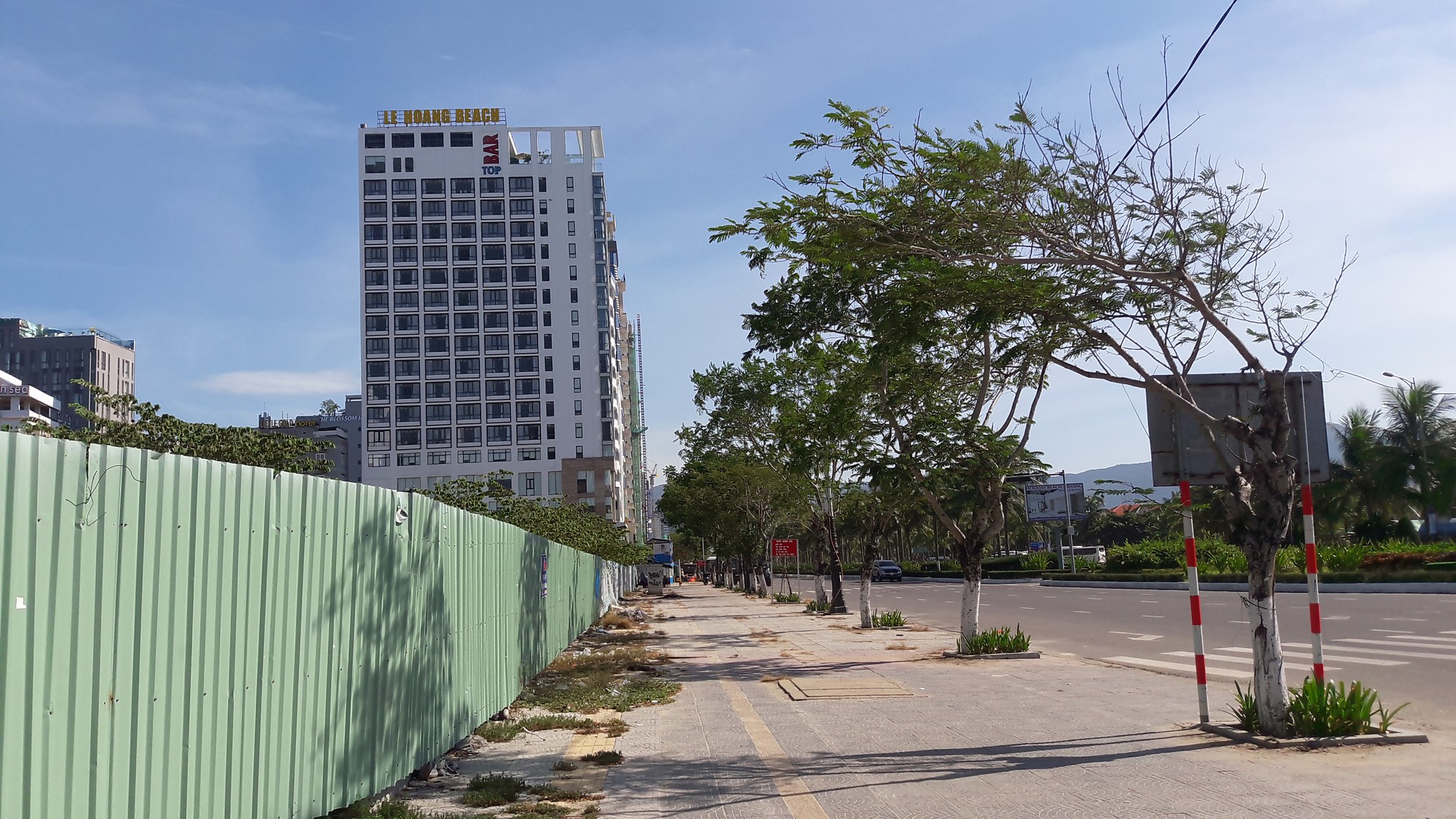 Đà Nẵng có gần 200 ha đất để kêu gọi đầu tư dự án, chống thất thu ngân sách do dịch COVID-19 - Ảnh 1. Đà Nẵng có gần 200 ha đất để kêu gọi đầu tư dự án, chống thất thu ngân sách do dịch COVID-19 - Ảnh 1.