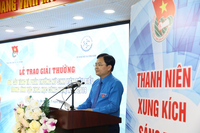 Tân Hiệp Phát lần thứ 9 đồng hành cùng giải thưởng Quả Cầu Vàng - Ảnh 2.