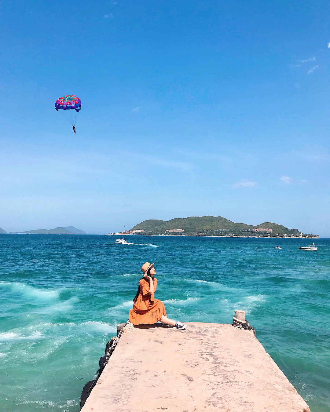 Tour du lịch Nha Trang 1 ngày: Khám phá thiên đường biển đảo với chi phí cực hấp dẫn - Ảnh 13. Tour du lịch Nha Trang 1 ngày: Khám phá thiên đường biển đảo với chi phí cực hấp dẫn - Ảnh 13.