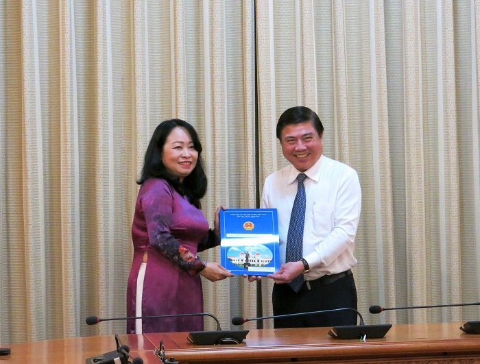Phó Giám đốc Sở Tài chính giữ chức vụ Tổng giám đốc Công ty đầu tư Tài chính nhà nước TPHCM (HFIC) - Ảnh 1. Phó Giám đốc Sở Tài chính giữ chức vụ Tổng giám đốc Công ty đầu tư Tài chính nhà nước TPHCM (HFIC) - Ảnh 1.