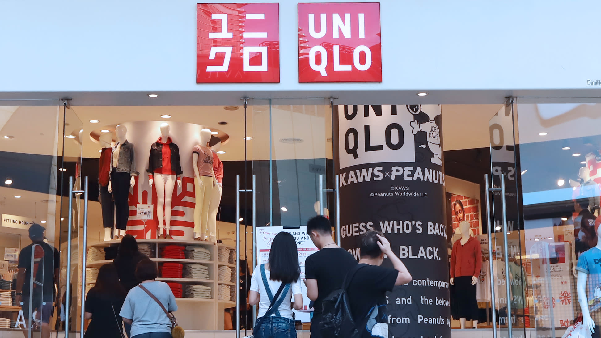 Uniqlo đóng 9 cửa hàng bán lẻ tại Hàn Quốc - Ảnh 1. Uniqlo đóng 9 cửa hàng bán lẻ tại Hàn Quốc - Ảnh 1.