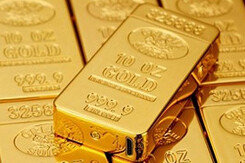 So sánh giá vàng hôm nay 1/8:  Có nhiều biến động trong phiên cuối tuần