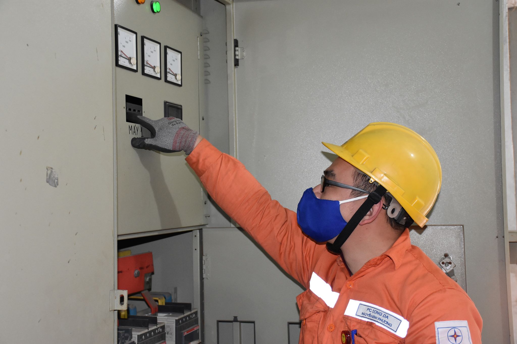 Bộ Công Thương đưa đề xuất mới về cơ cấu biểu giá bán lẻ điện sinh hoạt - Ảnh 1. Bộ Công Thương đưa đề xuất mới về cơ cấu biểu giá bán lẻ điện sinh hoạt - Ảnh 1.