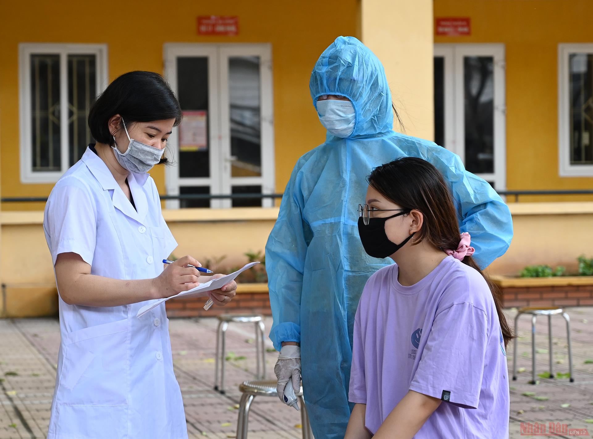 Hà Nội thông tin trường hợp dương tính SARS-CoV-2 khi đến Nhật Bản - Ảnh 1.