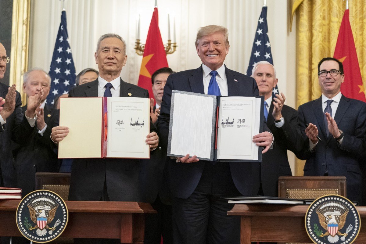 Thống đốc PBoC: Bắc Kinh sẽ tôn trọng thỏa thuận giai đoạn một bằng cách mở cửa lĩnh vực tài chính - Ảnh 1. Thống đốc PBoC: Bắc Kinh sẽ tôn trọng thỏa thuận giai đoạn một bằng cách mở cửa lĩnh vực tài chính - Ảnh 1.