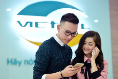 Nhờ thị trường nước ngoài bứt phá, Viettel lãi 19.850 tỉ đồng nửa đầu năm