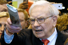 Berkshire Hathaway thoái sạch vốn khỏi Goldman Sachs