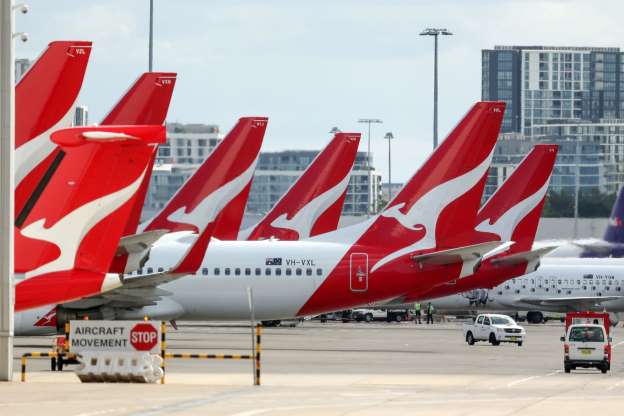 Qantas Airways bán bánh qui và túi trà dùng trên máy bay cho các khách hàng - Ảnh 1. Qantas Airways bán bánh qui và túi trà dùng trên máy bay cho các khách hàng - Ảnh 1.