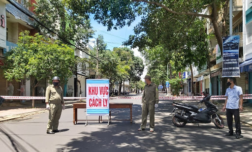 Chấm dứt cách li xã hội thành phố Buôn Ma Thuột - Ảnh 1. Chấm dứt cách li xã hội thành phố Buôn Ma Thuột - Ảnh 1.