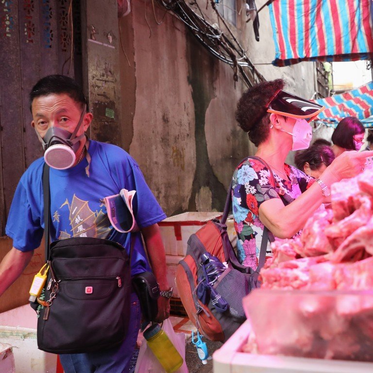 Chuyên gia lí giải ra sao về việc bao bì thực phẩm đông lạnh chứa COVID-19? - Ảnh 1.