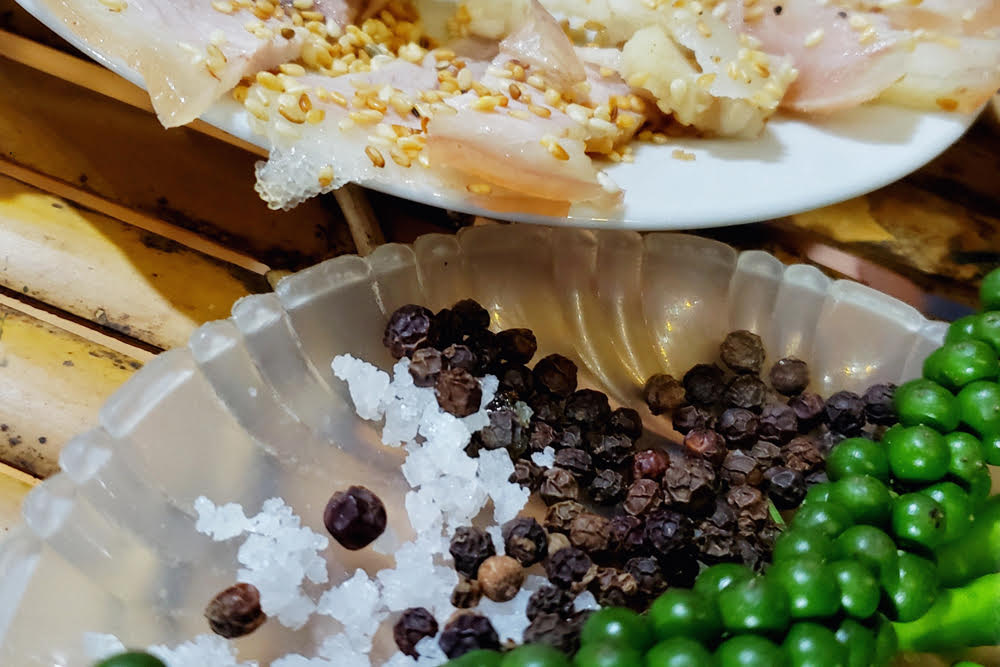Gỏi lá KonTum dân dã mà cầu kì khiến bao người lữ khách đi về nhớ mãi - Ảnh 5.