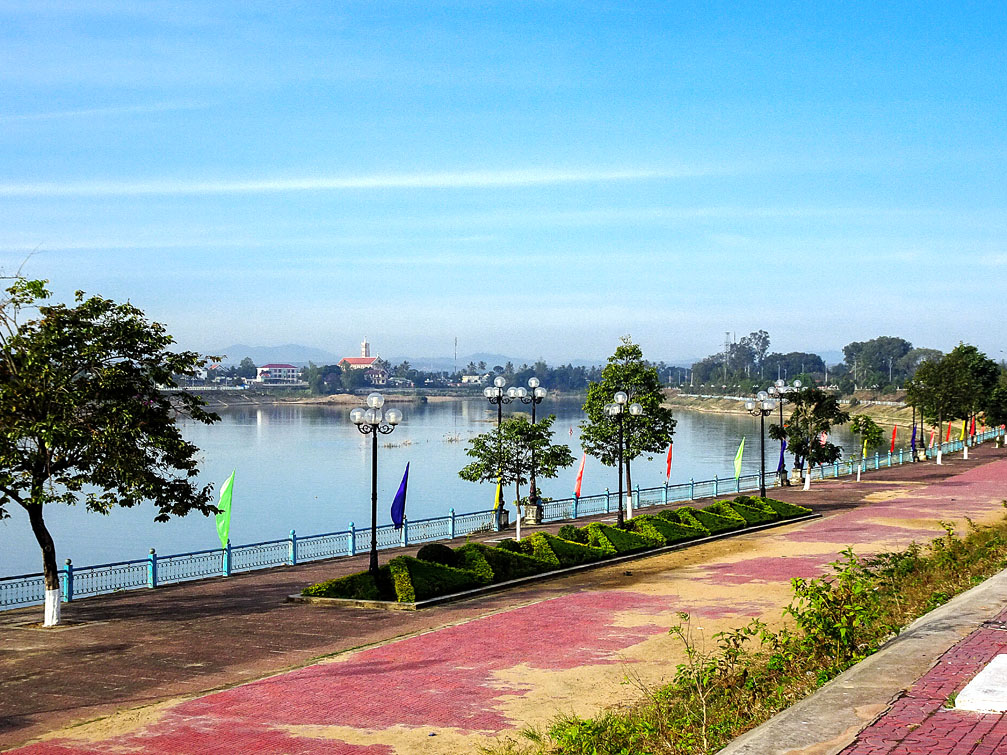 Ghé sông Đăk Bla, dòng chảy ngược nổi tiếng của tỉnh Kon Tum - Ảnh 9. Ghé sông Đăk Bla, dòng chảy ngược nổi tiếng của tỉnh Kon Tum - Ảnh 9.