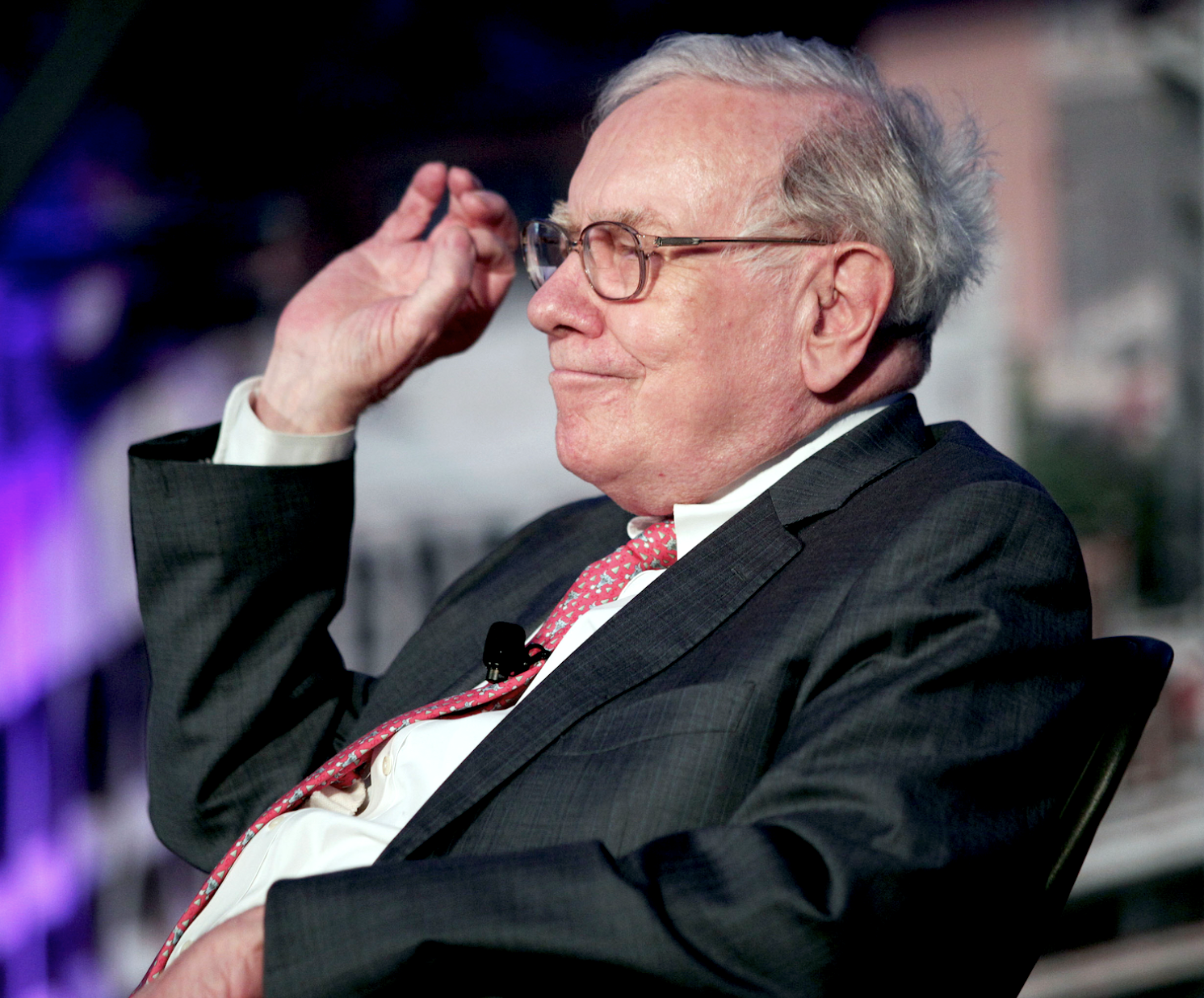 Warren Buffett tiêu tiền như thế nào? - Ảnh 1. Warren Buffett tiêu tiền như thế nào? - Ảnh 1.
