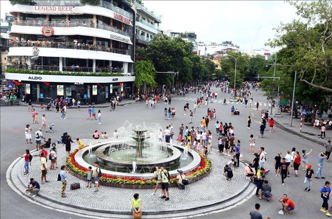 Tạm dừng hoạt động tại phố đi bộ Hoàn Kiếm kể từ ngày 21/8 - Ảnh 3. Tạm dừng hoạt động tại phố đi bộ Hoàn Kiếm kể từ ngày 21/8 - Ảnh 3.