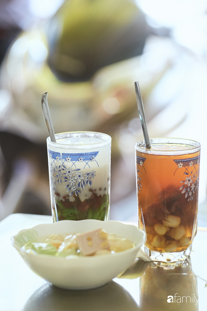 Đi đâu tìm ăn chè đậu đỏ thoát kiếp FA giữa lòng Sài Gòn tấp nập? - Ảnh 9. Đi đâu tìm ăn chè đậu đỏ thoát kiếp FA giữa lòng Sài Gòn tấp nập? - Ảnh 9.