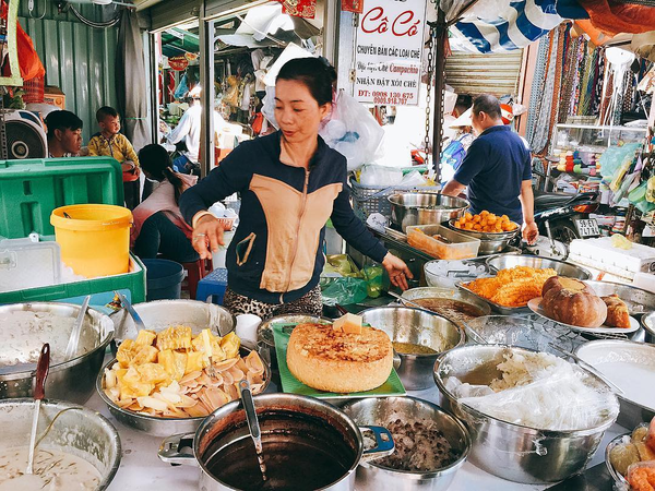 Đi đâu tìm ăn chè đậu đỏ thoát kiếp FA giữa lòng Sài Gòn tấp nập? - Ảnh 7. Đi đâu tìm ăn chè đậu đỏ thoát kiếp FA giữa lòng Sài Gòn tấp nập? - Ảnh 7.