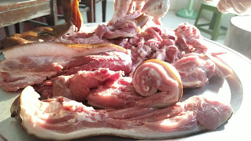 Về Thanh Sơn, Phú Thọ thưởng thức món thịt chua đặc sản của người Mường - Ảnh 2. Về Thanh Sơn, Phú Thọ thưởng thức món thịt chua đặc sản của người Mường - Ảnh 2.