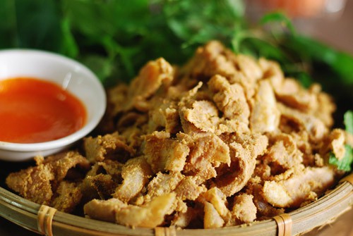 Về Thanh Sơn, Phú Thọ thưởng thức món thịt chua đặc sản của người Mường - Ảnh 1. Về Thanh Sơn, Phú Thọ thưởng thức món thịt chua đặc sản của người Mường - Ảnh 1.