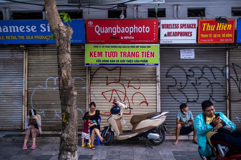 Bloomberg: Bất chấp Covid-19, Việt Nam vẫn là 'thỏi nam châm' thu hút đầu tư nước ngoài - Ảnh 2.