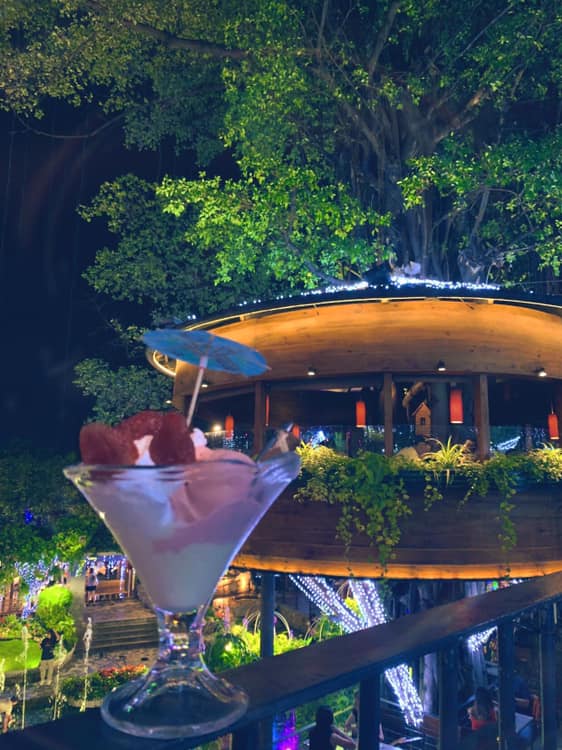 Top những quán cafe lí tưởng để thư giãn trong dịp nghỉ lễ 2/9 - Ảnh 6. Top những quán cafe lí tưởng để thư giãn trong dịp nghỉ lễ 2/9 - Ảnh 6.