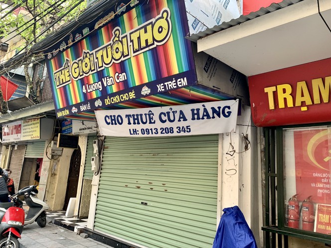 Đất vàng Hà Nội giảm giá 30 - 40% để hút khách thuê - Ảnh 1. Đất vàng Hà Nội giảm giá 30 - 40% để hút khách thuê - Ảnh 1.