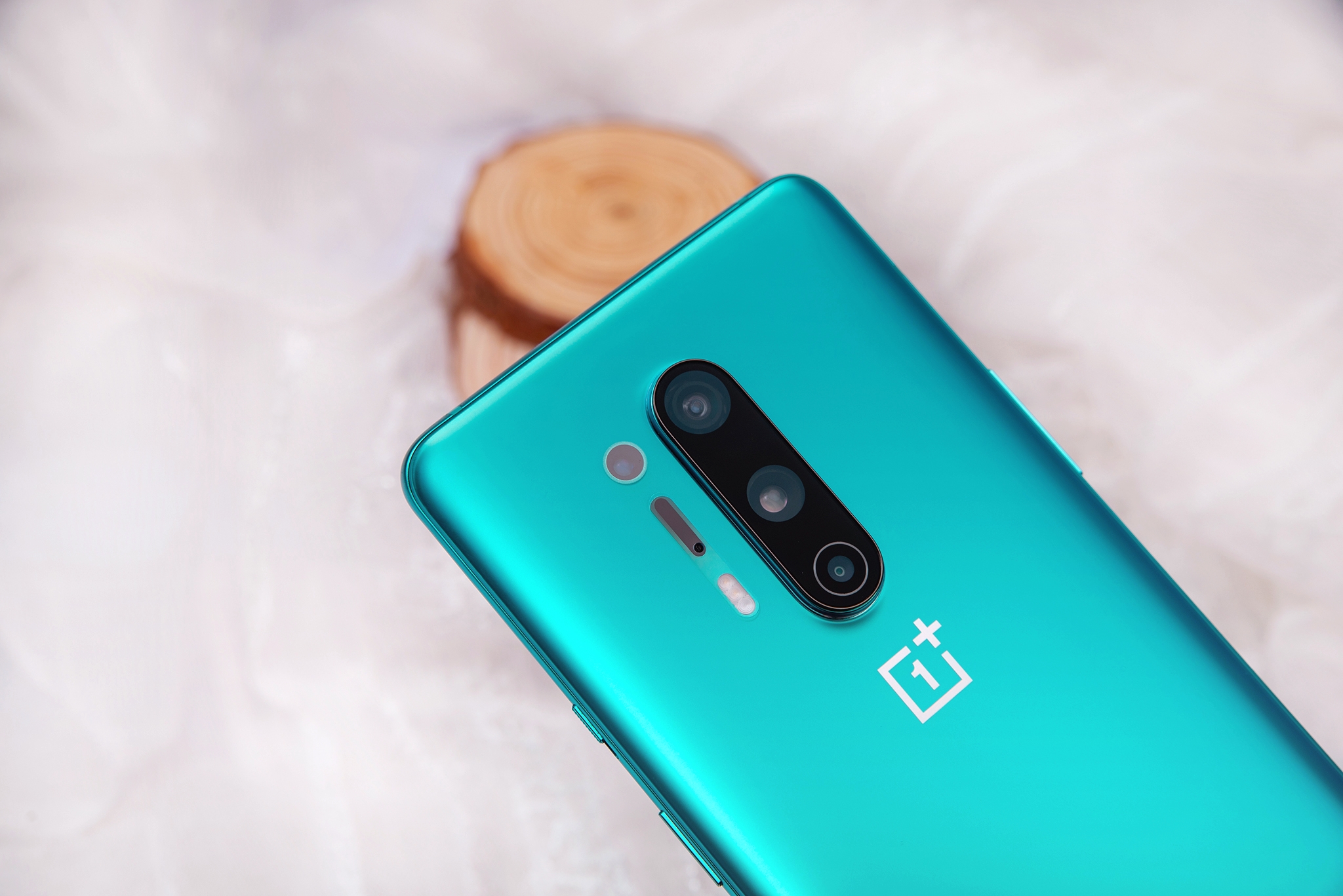 Thế Giới Di Động bán độc quyền OnePlus 8 Pro 5G với giá 23,99 triệu đồng - Ảnh 4. Thế Giới Di Động bán độc quyền OnePlus 8 Pro 5G với giá 23,99 triệu đồng - Ảnh 4.