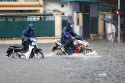Thời tiết Hà Nội hôm nay 29/8: Chấm dứt nắng nóng, chiều tối có mưa rào và dông