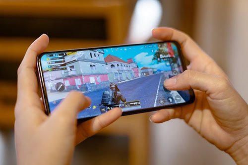 Gợi ý 5 điện thoại chơi game giá tầm trung đáng mua nhất - Ảnh 5. Gợi ý 5 điện thoại chơi game giá tầm trung đáng mua nhất - Ảnh 5.