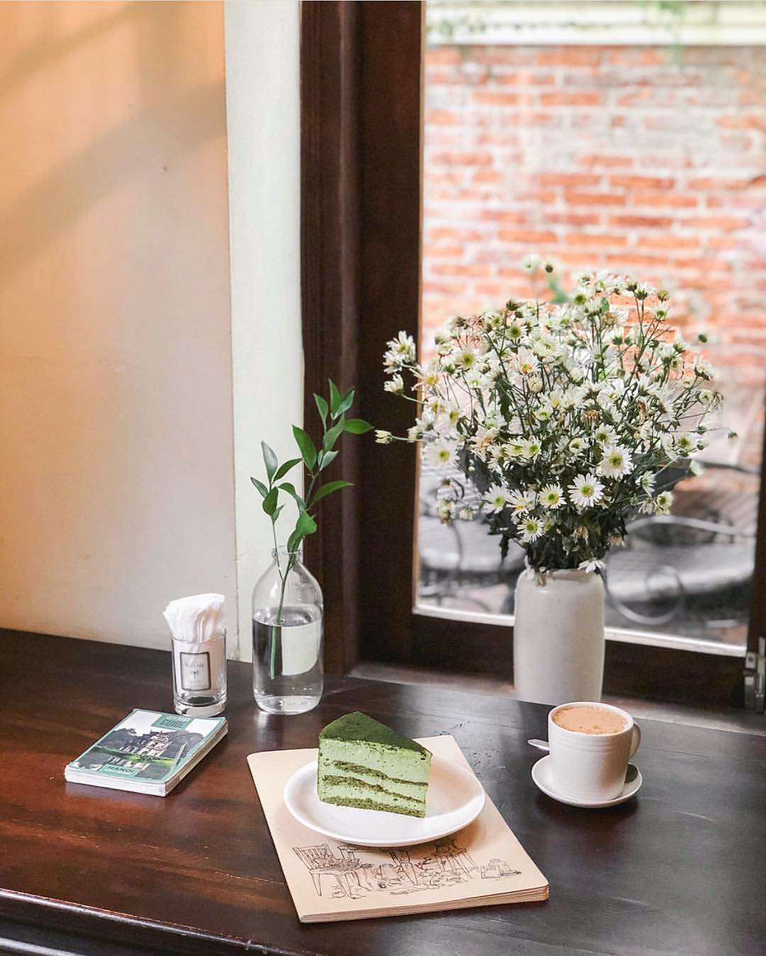 Tận hưởng dịp nghỉ lễ 2/9 với 5 quán cafe view xanh mát, thoáng đãng tại Hà Nội - Ảnh 12. Tận hưởng dịp nghỉ lễ 2/9 với 5 quán cafe view xanh mát, thoáng đãng tại Hà Nội - Ảnh 12.