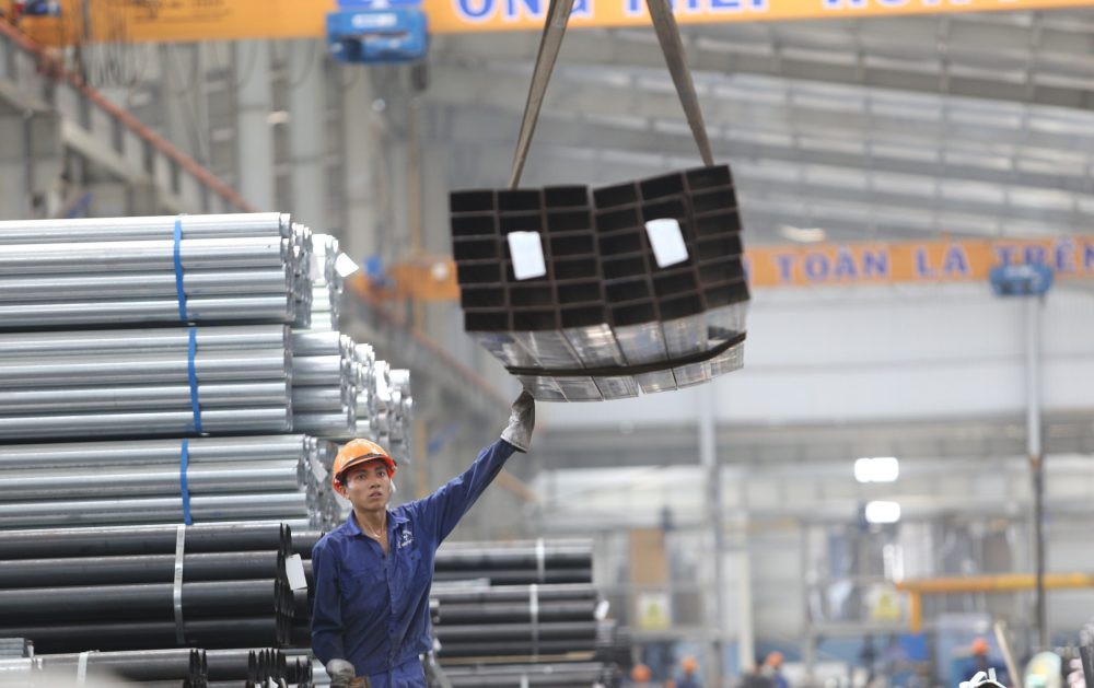 Rủi ro lãi suất của Hòa Phát gia tăng - Ảnh 1. Rủi ro lãi suất của Hòa Phát gia tăng - Ảnh 1.