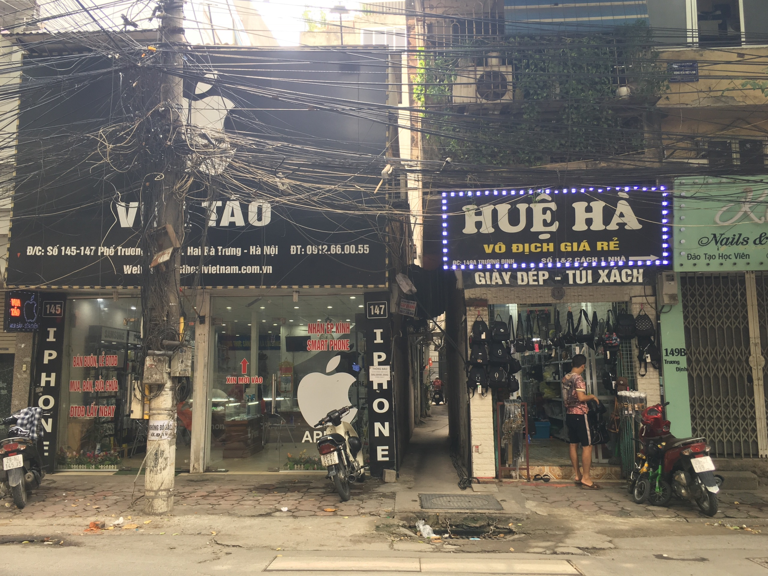 Chưa đủ 14 ngày, ngõ 147, Trương Định đã được gỡ phong tỏa - Ảnh 1. Chưa đủ 14 ngày, ngõ 147, Trương Định đã được gỡ phong tỏa - Ảnh 1.