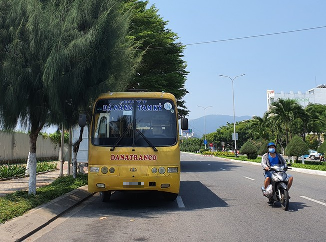 Thông báo khẩn tìm người đi chung xe buýt với BN 622 - Ảnh 1. Thông báo khẩn tìm người đi chung xe buýt với BN 622 - Ảnh 1.