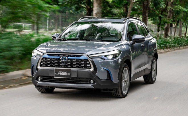 Toyota Corolla Cross mở bán tại Việt Nam, giá từ 720 triệu đồng - Ảnh 2. Toyota Corolla Cross mở bán tại Việt Nam, giá từ 720 triệu đồng - Ảnh 2.