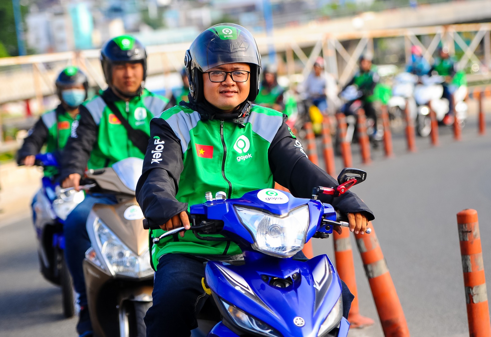 Gọi xe công nghệ Gojek chính thức hoạt động, tung đồng giá chuyến đi 1.000 đồng - Ảnh 1.