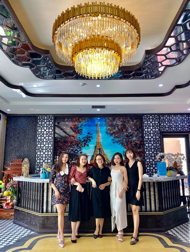 Hoàn trả 100% tiền cọc, nhiều khách sạn ở Hạ Long 'ghi điểm' với du khách - Ảnh 2. Hoàn trả 100% tiền cọc, nhiều khách sạn ở Hạ Long 'ghi điểm' với du khách - Ảnh 2.