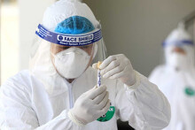 Bệnh viện chuyên khoa Lão sớm triển khai thực hiện xét nghiệm RT-PCR