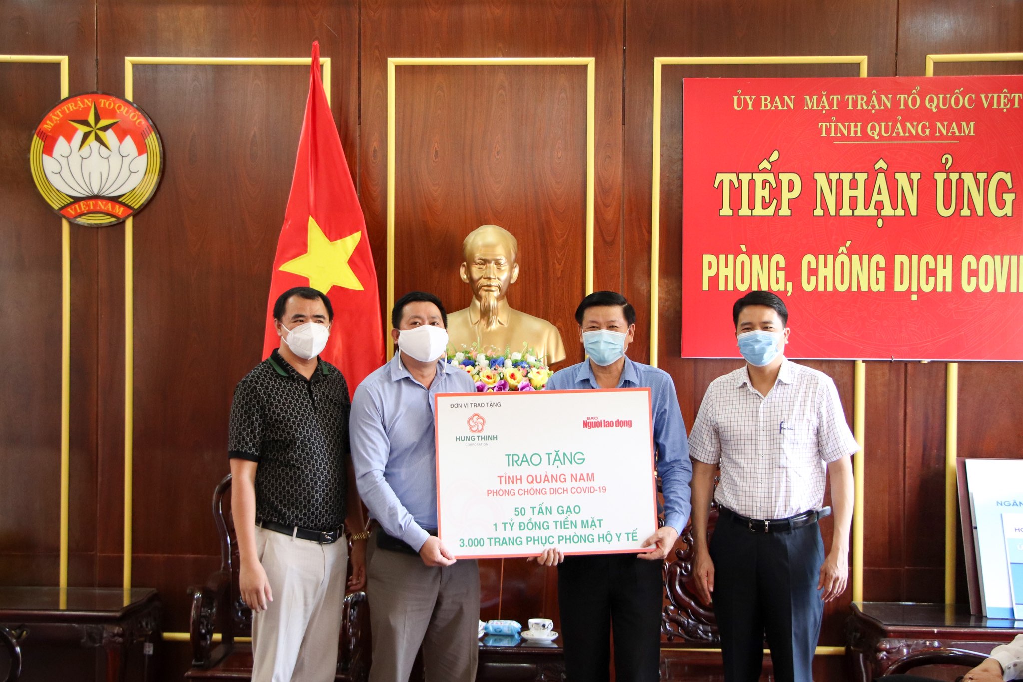 Tập đoàn Hưng Thịnh tiếp sức TP Đà Nẵng và tỉnh Quảng Nam phòng chống dịch COVID-19 - Ảnh 4. Tập đoàn Hưng Thịnh tiếp sức TP Đà Nẵng và tỉnh Quảng Nam phòng chống dịch COVID-19 - Ảnh 4.