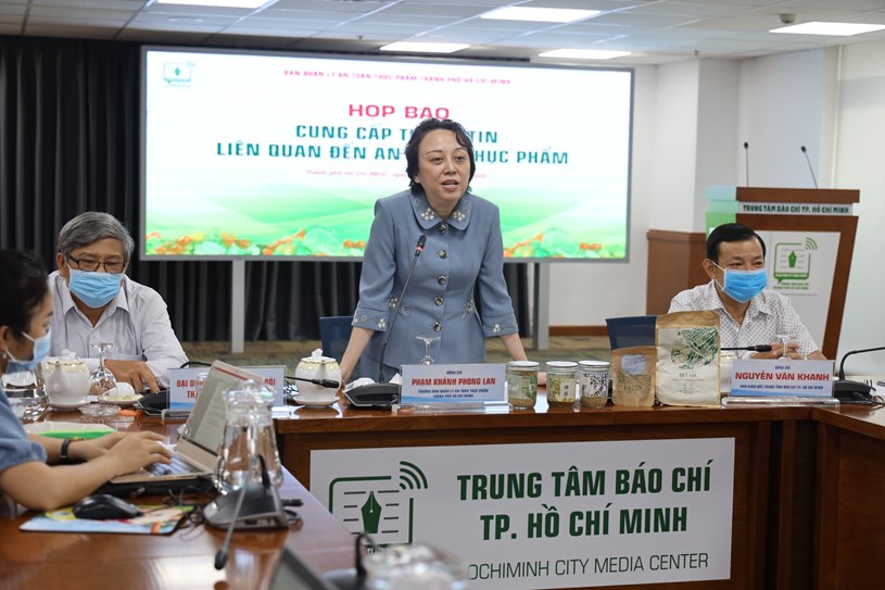 TP HCM: Mới thu hồi được 103 hộp pate Minh Chay trên hơn 1.500 hộp bán ra - Ảnh 2. TP HCM: Mới thu hồi được 103 hộp pate Minh Chay trên hơn 1.500 hộp bán ra - Ảnh 2.